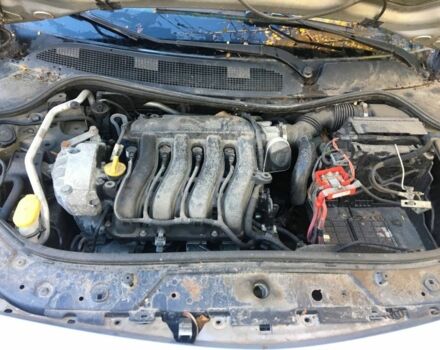 Коричневый Рено Меган, объемом двигателя 1.6 л и пробегом 150 тыс. км за 2000 $, фото 2 на Automoto.ua