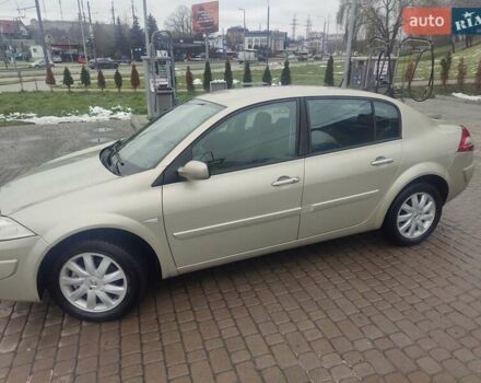 Коричневый Рено Меган, объемом двигателя 1.6 л и пробегом 224 тыс. км за 4800 $, фото 1 на Automoto.ua