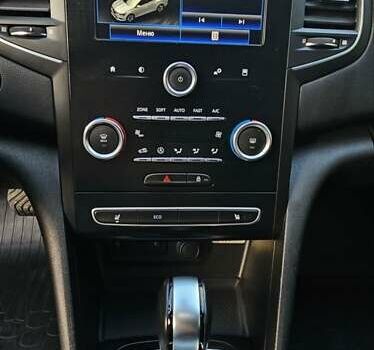 Коричневый Рено Меган, объемом двигателя 1.46 л и пробегом 172 тыс. км за 14500 $, фото 24 на Automoto.ua