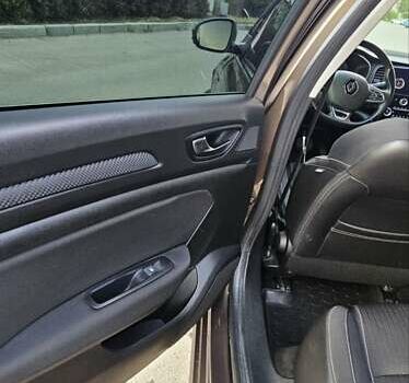 Коричневый Рено Меган, объемом двигателя 1.46 л и пробегом 172 тыс. км за 14500 $, фото 21 на Automoto.ua