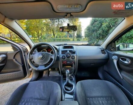 Коричневий Рено Меган, об'ємом двигуна 1.6 л та пробігом 242 тис. км за 4500 $, фото 14 на Automoto.ua