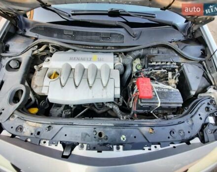 Коричневий Рено Меган, об'ємом двигуна 1.6 л та пробігом 242 тис. км за 4500 $, фото 16 на Automoto.ua