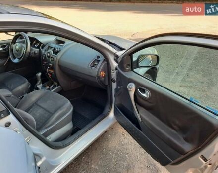 Коричневий Рено Меган, об'ємом двигуна 1.6 л та пробігом 242 тис. км за 4500 $, фото 7 на Automoto.ua