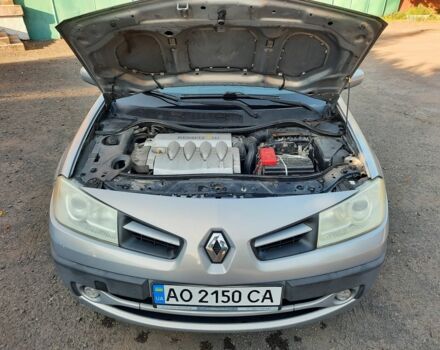 Коричневый Рено Меган, объемом двигателя 0 л и пробегом 250 тыс. км за 4250 $, фото 4 на Automoto.ua