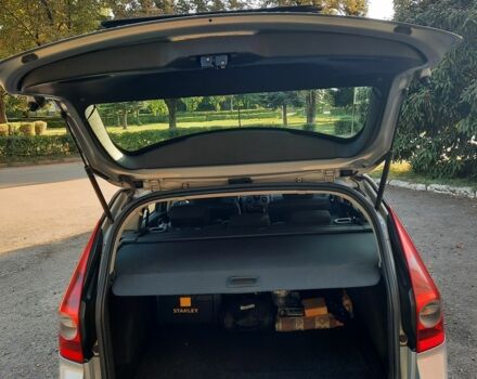 Коричневый Рено Меган, объемом двигателя 0 л и пробегом 250 тыс. км за 4250 $, фото 3 на Automoto.ua