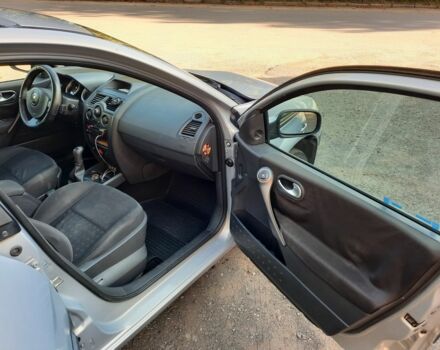 Коричневый Рено Меган, объемом двигателя 0 л и пробегом 250 тыс. км за 4250 $, фото 6 на Automoto.ua