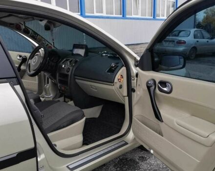 Коричневый Рено Меган, объемом двигателя 1.6 л и пробегом 231 тыс. км за 8000 $, фото 5 на Automoto.ua