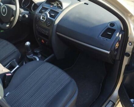 Коричневий Рено Меган, об'ємом двигуна 1.6 л та пробігом 216 тис. км за 5600 $, фото 2 на Automoto.ua