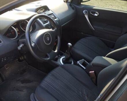 Коричневий Рено Меган, об'ємом двигуна 1.6 л та пробігом 216 тис. км за 5600 $, фото 11 на Automoto.ua