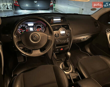 Коричневий Рено Меган, об'ємом двигуна 1.6 л та пробігом 130 тис. км за 5999 $, фото 36 на Automoto.ua
