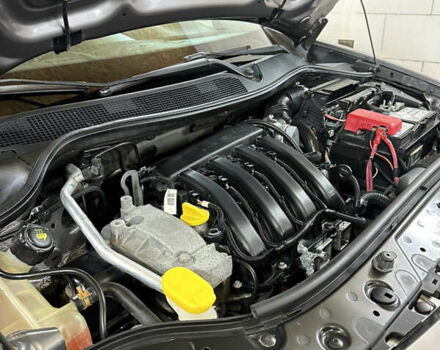 Коричневий Рено Меган, об'ємом двигуна 1.6 л та пробігом 130 тис. км за 5999 $, фото 38 на Automoto.ua