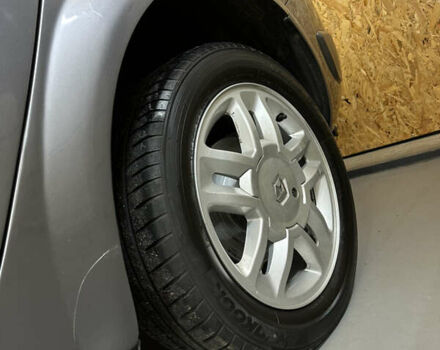 Коричневий Рено Меган, об'ємом двигуна 1.6 л та пробігом 130 тис. км за 5999 $, фото 43 на Automoto.ua