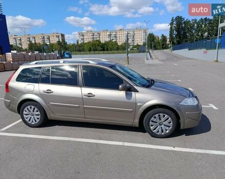 Коричневый Рено Меган, объемом двигателя 1.6 л и пробегом 233 тыс. км за 5400 $, фото 5 на Automoto.ua