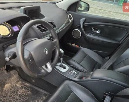 Коричневый Рено Меган, объемом двигателя 2 л и пробегом 240 тыс. км за 6500 $, фото 5 на Automoto.ua