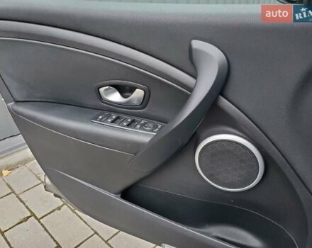 Коричневый Рено Меган, объемом двигателя 2 л и пробегом 176 тыс. км за 6900 $, фото 16 на Automoto.ua