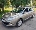 Коричневый Рено Меган, объемом двигателя 1.6 л и пробегом 209 тыс. км за 6800 $, фото 1 на Automoto.ua