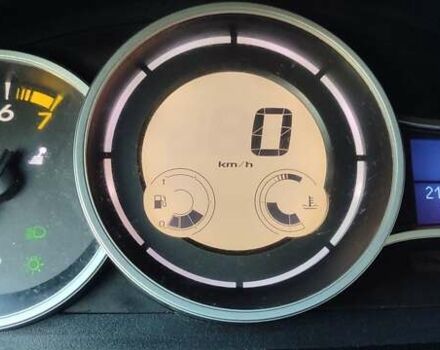 Коричневый Рено Меган, объемом двигателя 1.6 л и пробегом 213 тыс. км за 6500 $, фото 4 на Automoto.ua