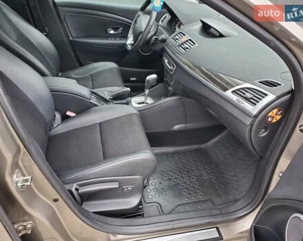 Коричневый Рено Меган, объемом двигателя 2 л и пробегом 176 тыс. км за 6900 $, фото 25 на Automoto.ua