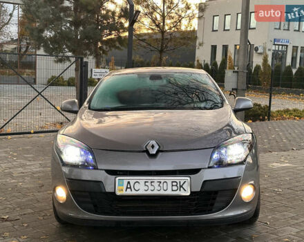 Коричневый Рено Меган, объемом двигателя 1.5 л и пробегом 275 тыс. км за 4999 $, фото 9 на Automoto.ua