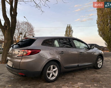Коричневый Рено Меган, объемом двигателя 1.5 л и пробегом 275 тыс. км за 4999 $, фото 8 на Automoto.ua