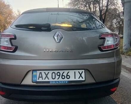 Коричневый Рено Меган, объемом двигателя 1.6 л и пробегом 213 тыс. км за 6500 $, фото 20 на Automoto.ua