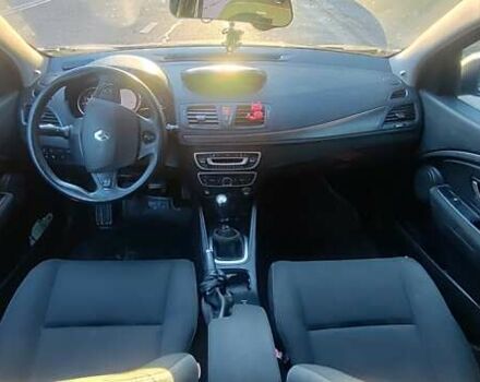 Коричневый Рено Меган, объемом двигателя 1.6 л и пробегом 213 тыс. км за 6500 $, фото 22 на Automoto.ua