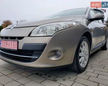 Коричневый Рено Меган, объемом двигателя 2 л и пробегом 176 тыс. км за 6900 $, фото 14 на Automoto.ua