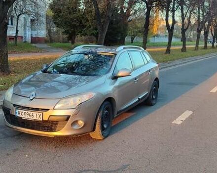 Коричневый Рено Меган, объемом двигателя 1.6 л и пробегом 213 тыс. км за 6500 $, фото 6 на Automoto.ua