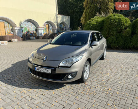 Коричневий Рено Меган, об'ємом двигуна 1.46 л та пробігом 289 тис. км за 6600 $, фото 10 на Automoto.ua