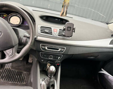 Коричневый Рено Меган, объемом двигателя 1.5 л и пробегом 259 тыс. км за 5899 $, фото 12 на Automoto.ua