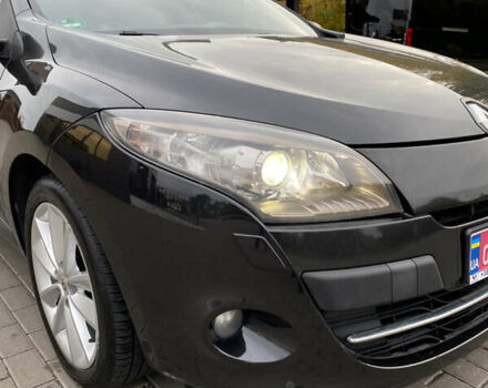 Коричневый Рено Меган, объемом двигателя 1.9 л и пробегом 268 тыс. км за 7600 $, фото 8 на Automoto.ua