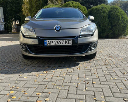Коричневий Рено Меган, об'ємом двигуна 1.46 л та пробігом 289 тис. км за 6600 $, фото 8 на Automoto.ua
