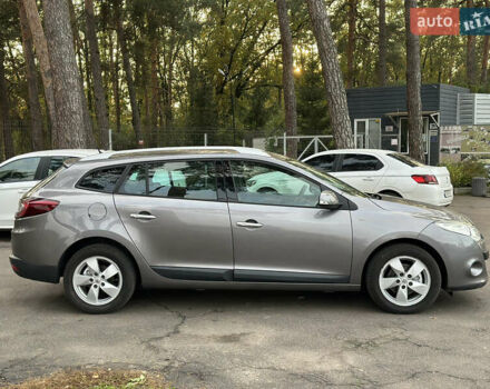 Коричневый Рено Меган, объемом двигателя 1.6 л и пробегом 210 тыс. км за 7700 $, фото 7 на Automoto.ua