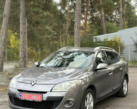 Коричневый Рено Меган, объемом двигателя 1.6 л и пробегом 210 тыс. км за 7700 $, фото 3 на Automoto.ua