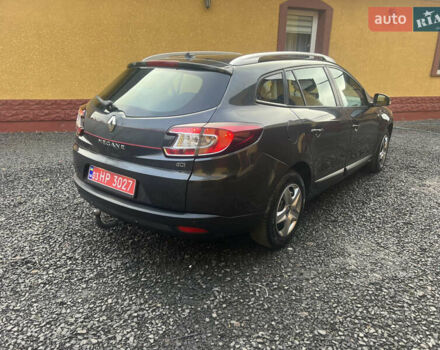 Коричневый Рено Меган, объемом двигателя 1.5 л и пробегом 222 тыс. км за 6999 $, фото 6 на Automoto.ua