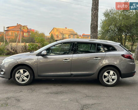 Коричневый Рено Меган, объемом двигателя 1.6 л и пробегом 210 тыс. км за 7700 $, фото 9 на Automoto.ua