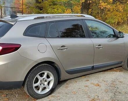 Коричневый Рено Меган, объемом двигателя 1.9 л и пробегом 334 тыс. км за 5799 $, фото 2 на Automoto.ua