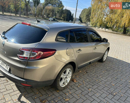 Коричневий Рено Меган, об'ємом двигуна 1.46 л та пробігом 289 тис. км за 6600 $, фото 4 на Automoto.ua