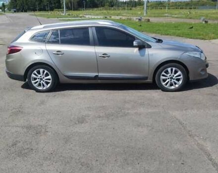 Коричневый Рено Меган, объемом двигателя 1.5 л и пробегом 256 тыс. км за 7600 $, фото 23 на Automoto.ua