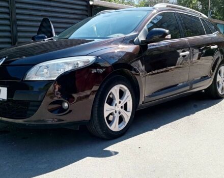Рено Меган 2011 в Одессе на Automoto.ua Коричневый Рено Меган, объемом двигателя 1.9 л и пробегом 276 тыс. км за 7800 $, фото 21 на Automoto.ua