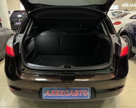 Рено Меган 2011 в Кропивницком (Кировограде) на Automoto.ua Коричневый Рено Меган, объемом двигателя 0 л и пробегом 270 тыс. км за 6500 $, фото 3 на Automoto.ua