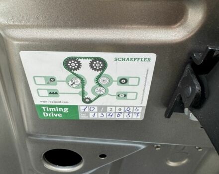 Коричневый Рено Меган, объемом двигателя 1.6 л и пробегом 135 тыс. км за 7499 $, фото 18 на Automoto.ua