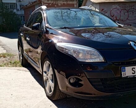 Рено Меган 2011 в Одессе на Automoto.ua Коричневый Рено Меган, объемом двигателя 1.9 л и пробегом 276 тыс. км за 7800 $, фото 12 на Automoto.ua