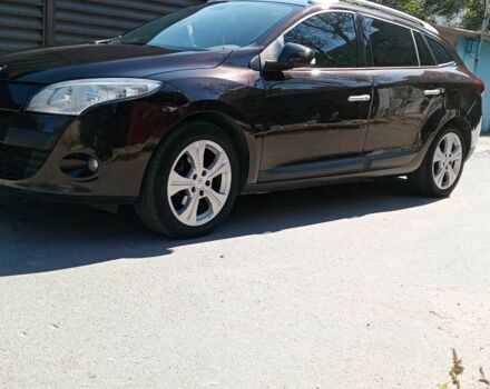 Рено Меган 2011 в Одессе на Automoto.ua Коричневый Рено Меган, объемом двигателя 1.9 л и пробегом 276 тыс. км за 7800 $, фото 13 на Automoto.ua