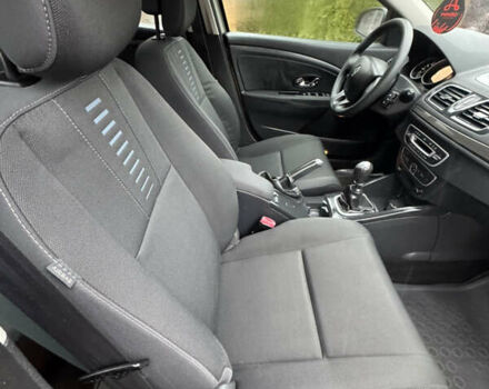 Коричневый Рено Меган, объемом двигателя 1.6 л и пробегом 134 тыс. км за 7499 $, фото 11 на Automoto.ua