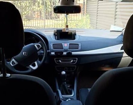 Коричневий Рено Меган, об'ємом двигуна 1.87 л та пробігом 276 тис. км за 8300 $, фото 8 на Automoto.ua