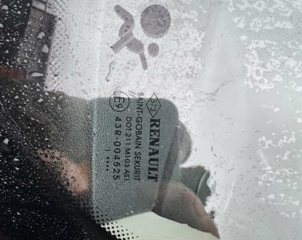 Коричневый Рено Меган, объемом двигателя 1.6 л и пробегом 134 тыс. км за 7499 $, фото 10 на Automoto.ua