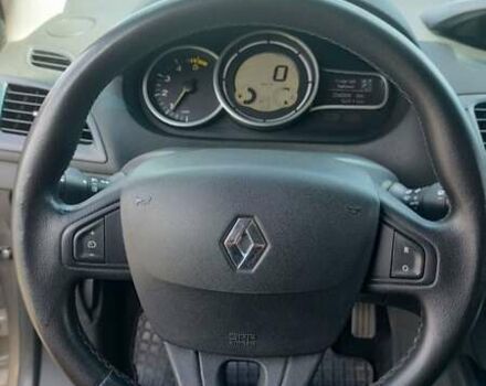 Коричневый Рено Меган, объемом двигателя 1.5 л и пробегом 256 тыс. км за 7600 $, фото 17 на Automoto.ua