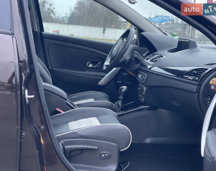 Коричневий Рено Меган, об'ємом двигуна 1.5 л та пробігом 197 тис. км за 8950 $, фото 38 на Automoto.ua