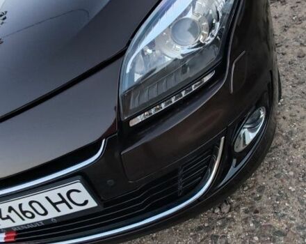 Коричневый Рено Меган, объемом двигателя 1.6 л и пробегом 223 тыс. км за 9600 $, фото 4 на Automoto.ua